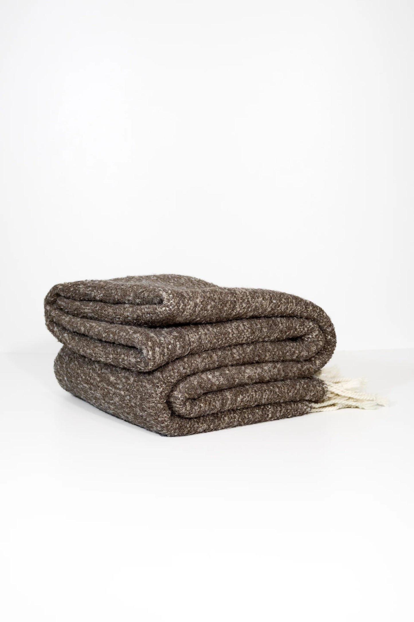 Roscoso Throw Blanket