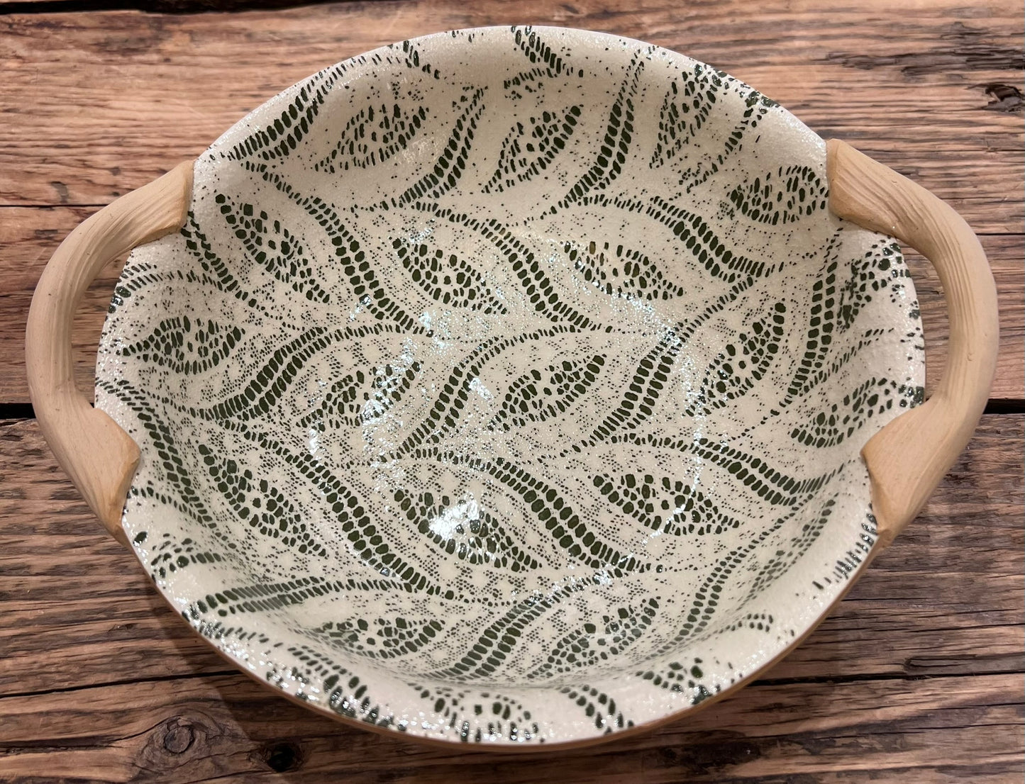 9" Veg Bowl w/ Handles Paisley