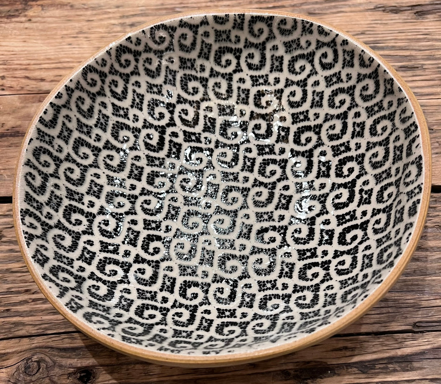 8" Bowl Black