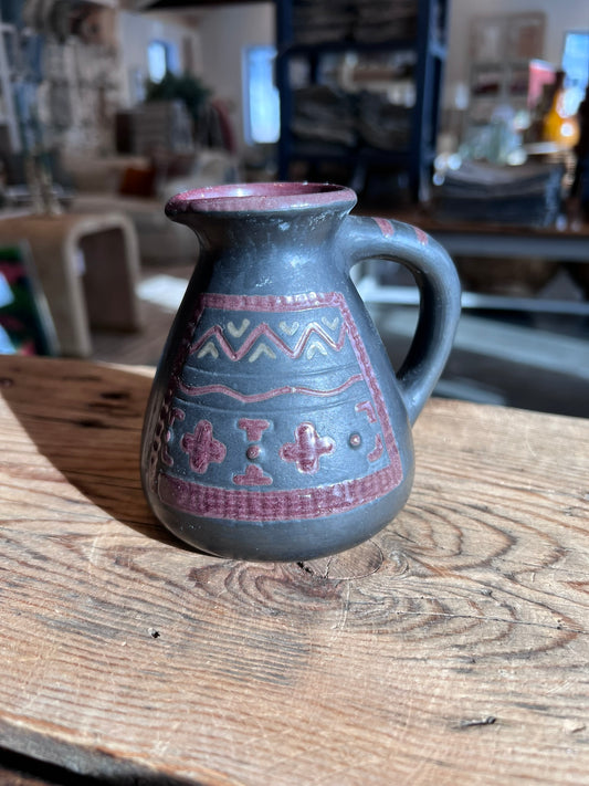 Vase Black one handle tribal paint strokes