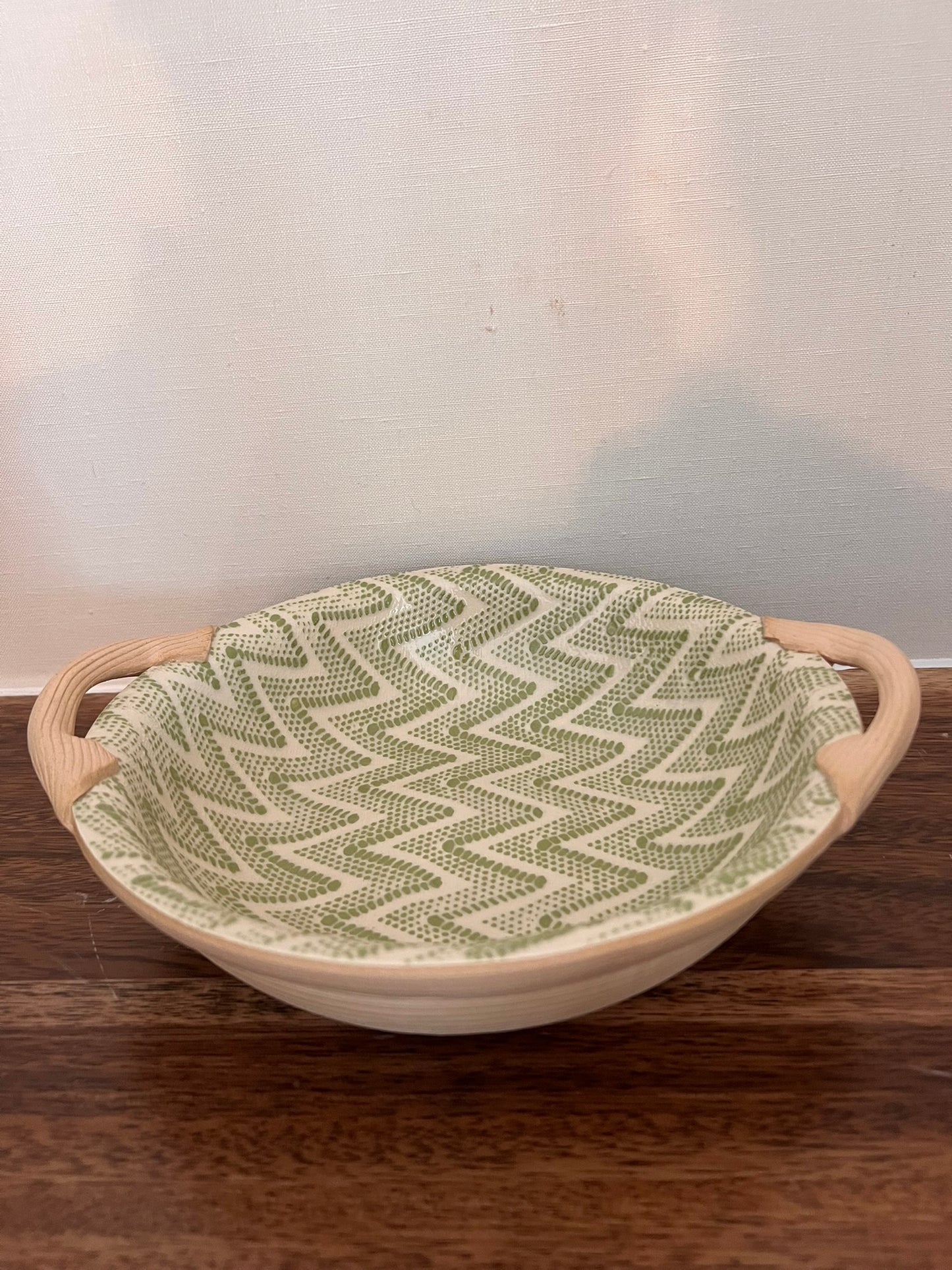 9" Veg Bowl w/ Handles Chevron