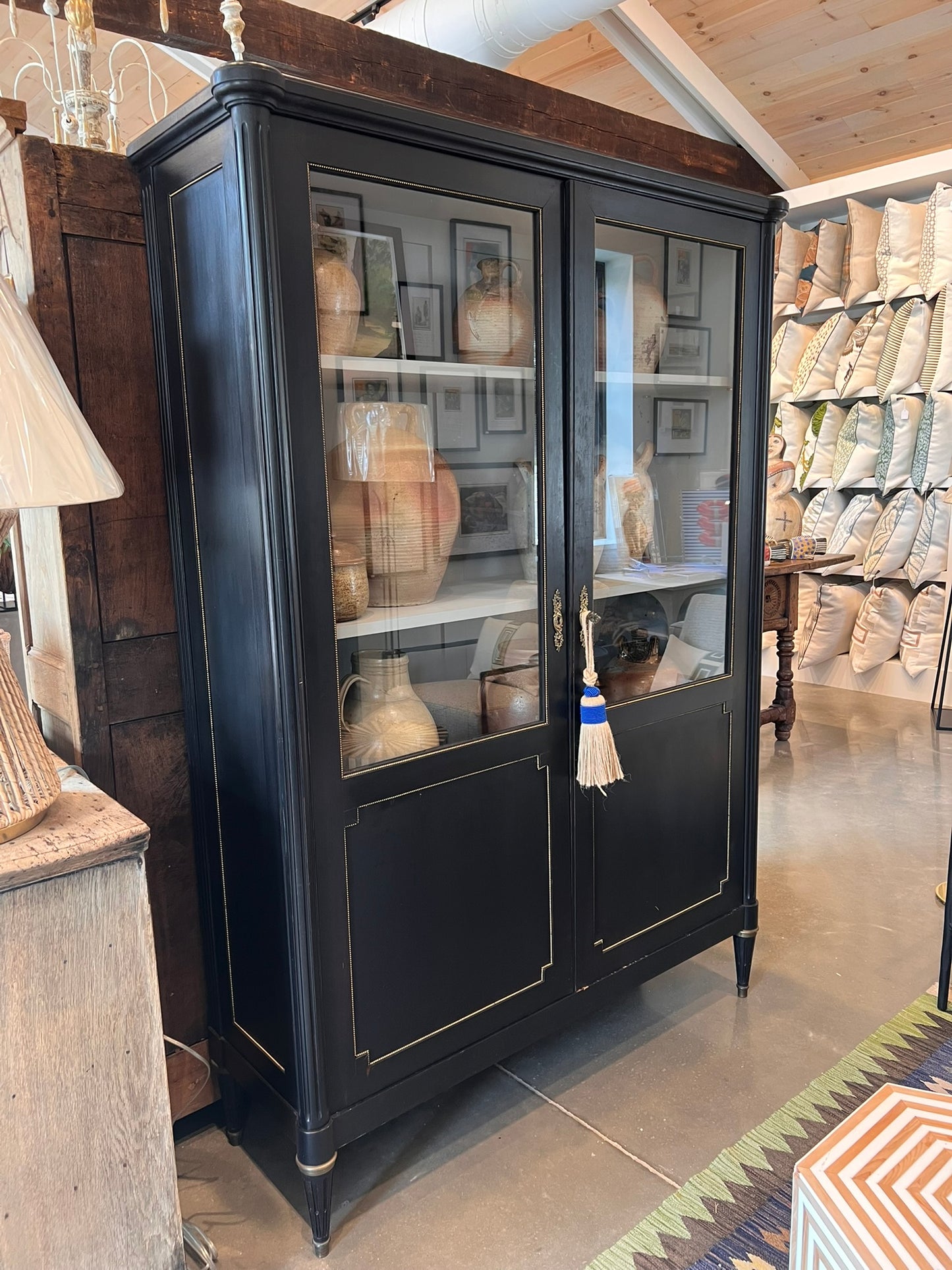 Antique French Louis XVI Black Vitrine with Gilt Beading, Paris, circa 1900