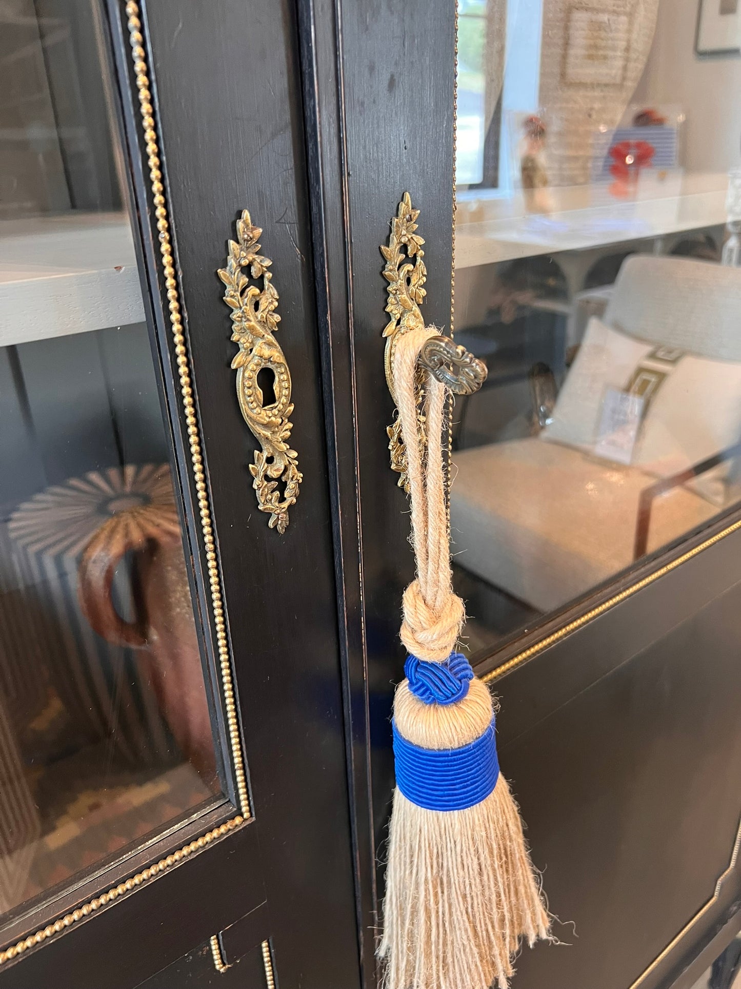 Antique French Louis XVI Black Vitrine with Gilt Beading, Paris, circa 1900