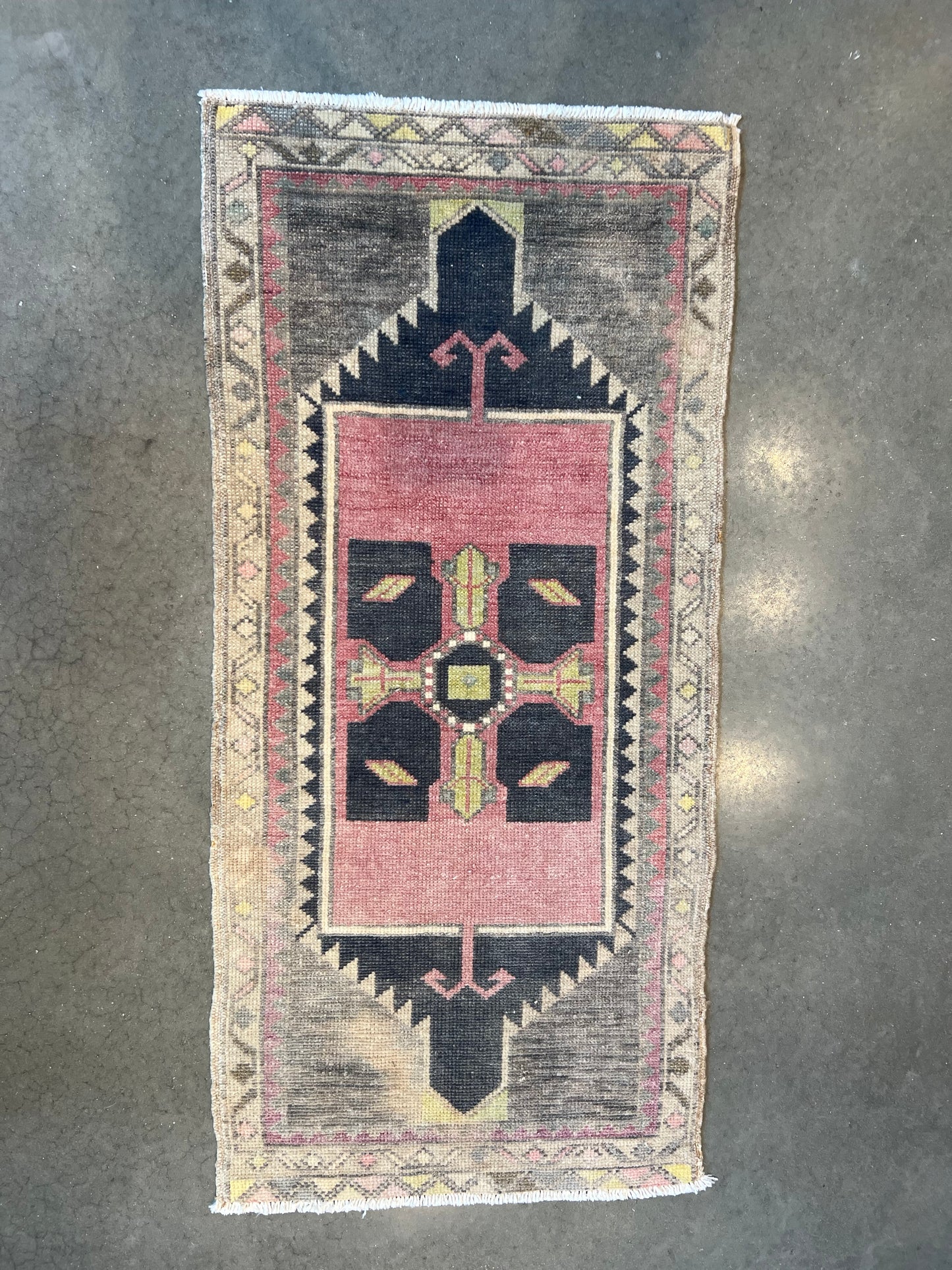 Vintage Turkish Yastik Rug J78990