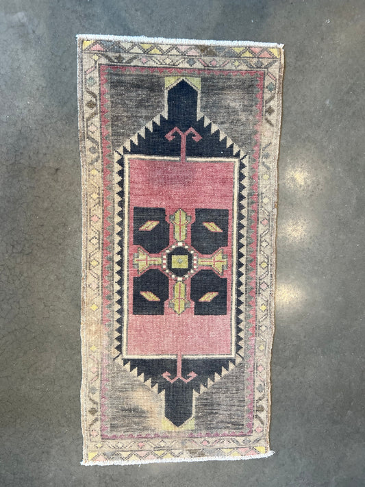 Vintage Turkish Yastik Rug J78990