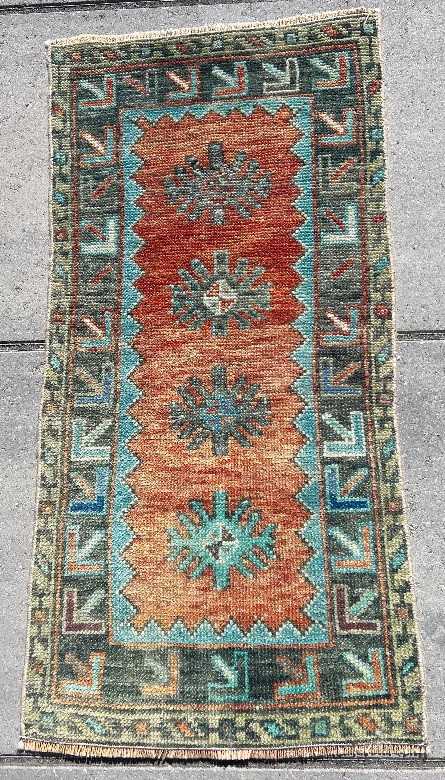 Vintage Turkish Yastik Rug J79152