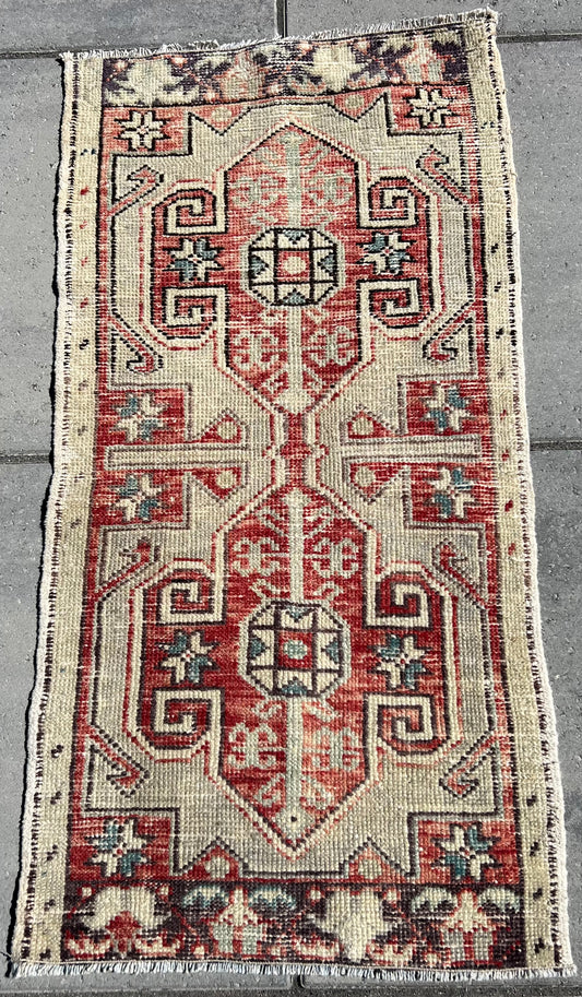 Vintage Turkish Yastik Rug J78993