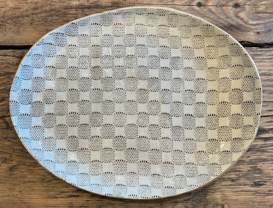 Sm Oval Checker